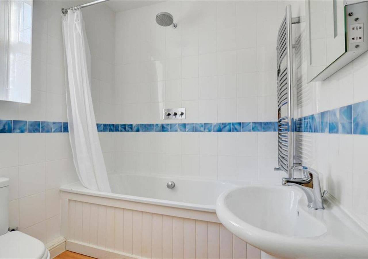 Eddystone Lemain Garden Apts لوي المظهر الخارجي الصورة
